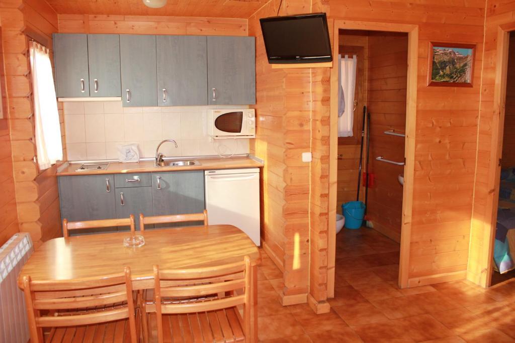 Camping Valle De Tena Sabiñánigo 객실 사진